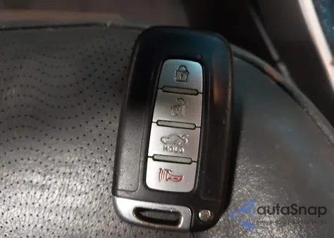 2013 Hyundai Elantra Limited z USA, uszkodzony, nr VIN 5NPDH4AE8DH232673